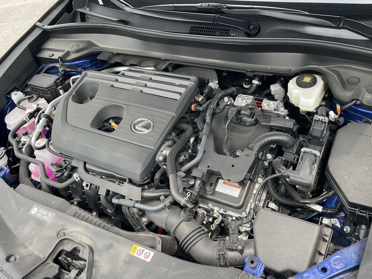 2025 Lexus UX Hybrid