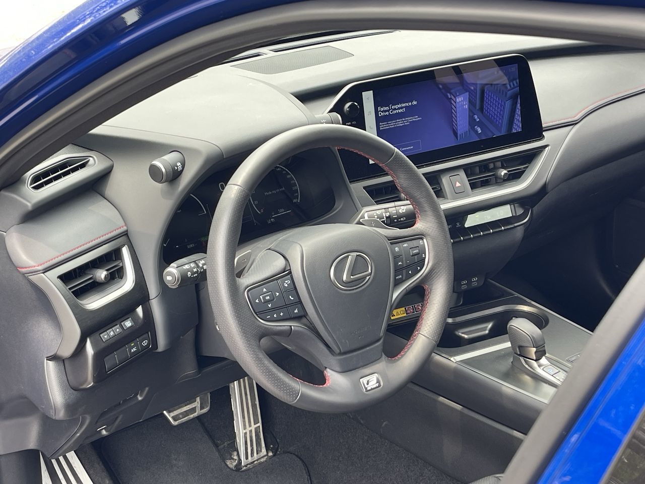 2025 Lexus UX Hybrid