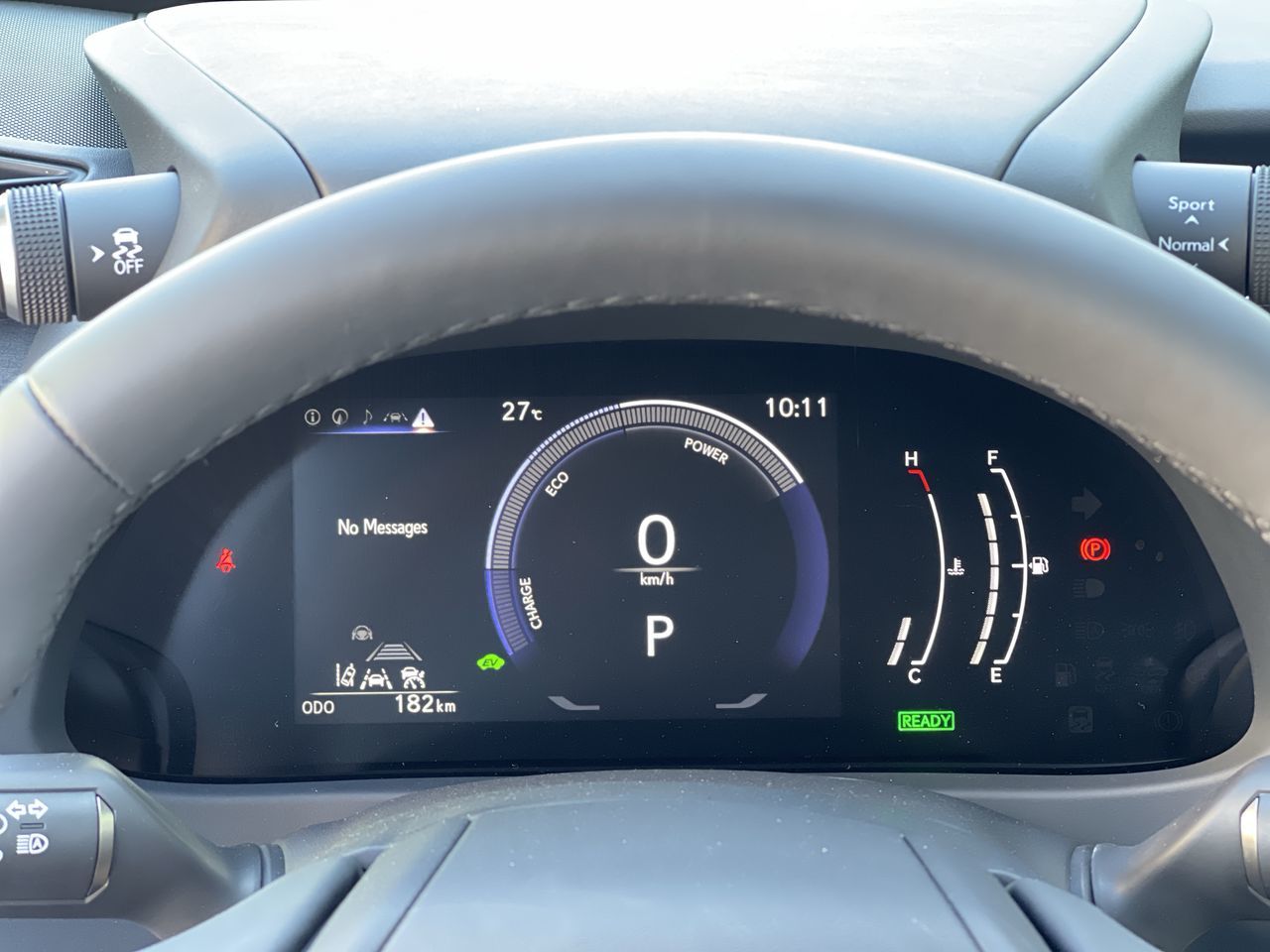 2025 Lexus UX HYBRID in Laval, Quebec