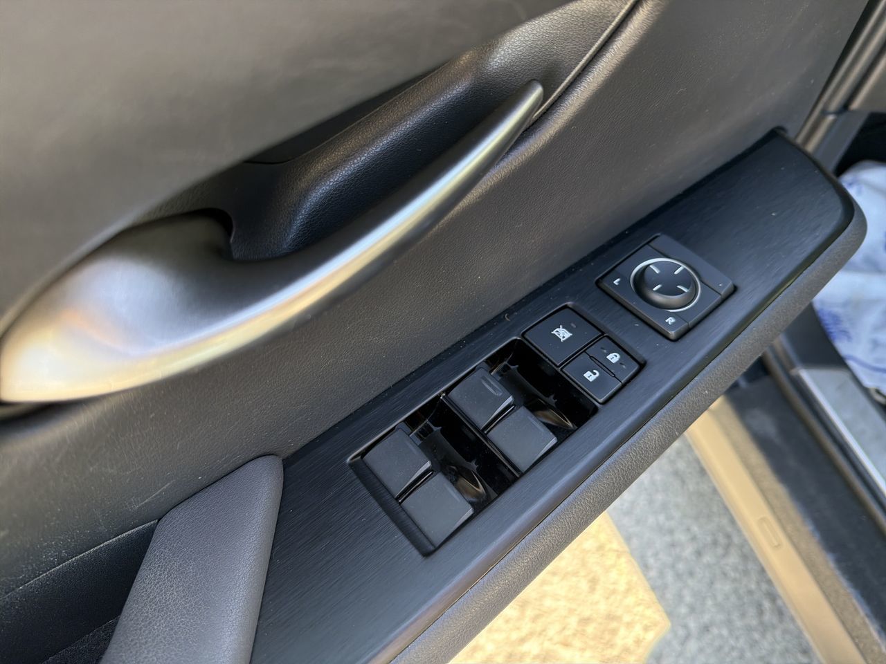 Lexus UX  2019