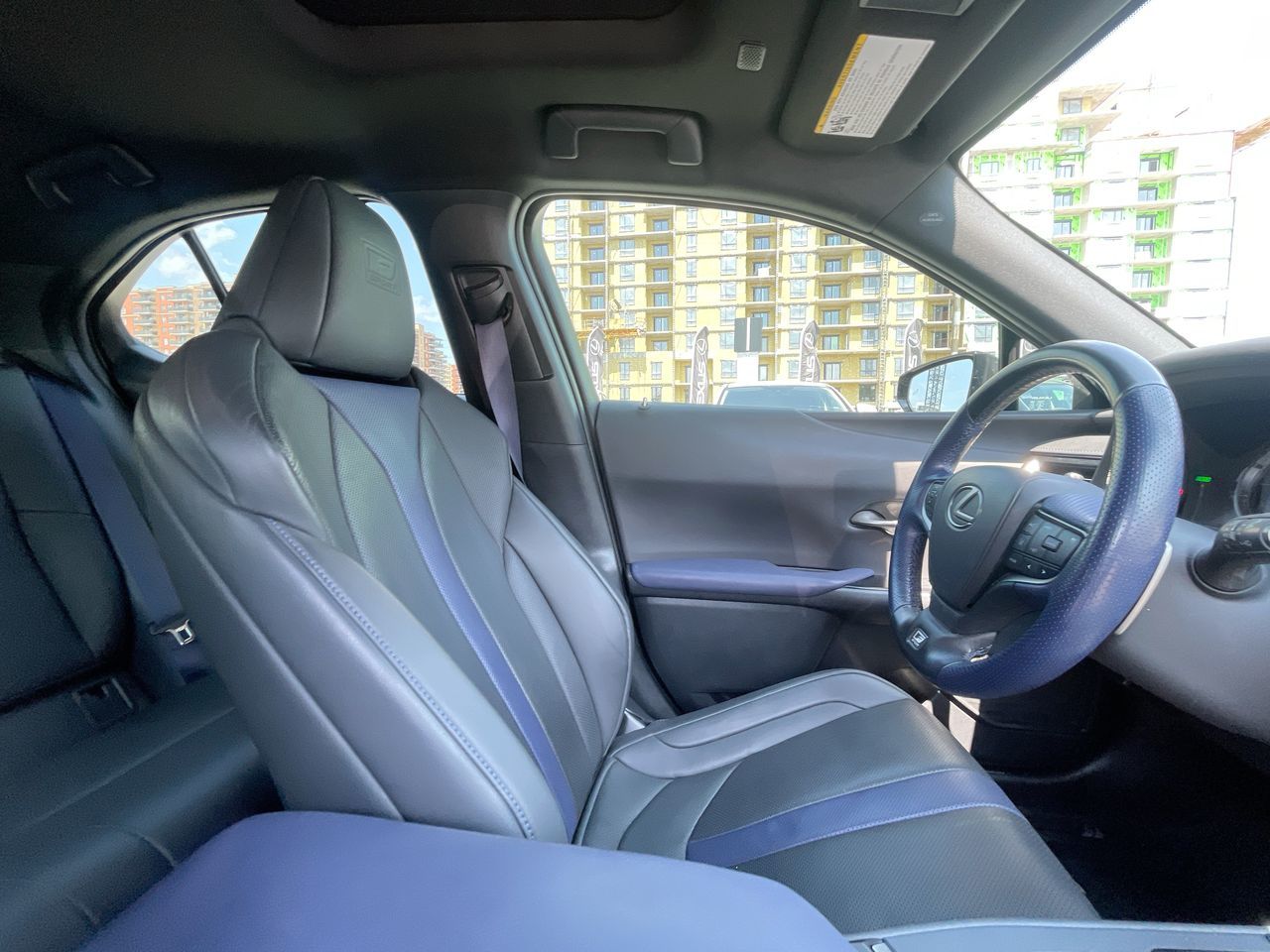 2022 Lexus UX 250h in Laval, Quebec