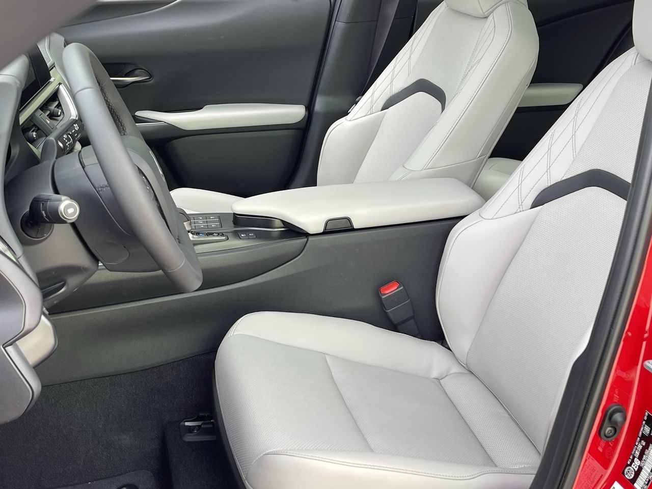 Lexus UX  2025 à Laval, Québec