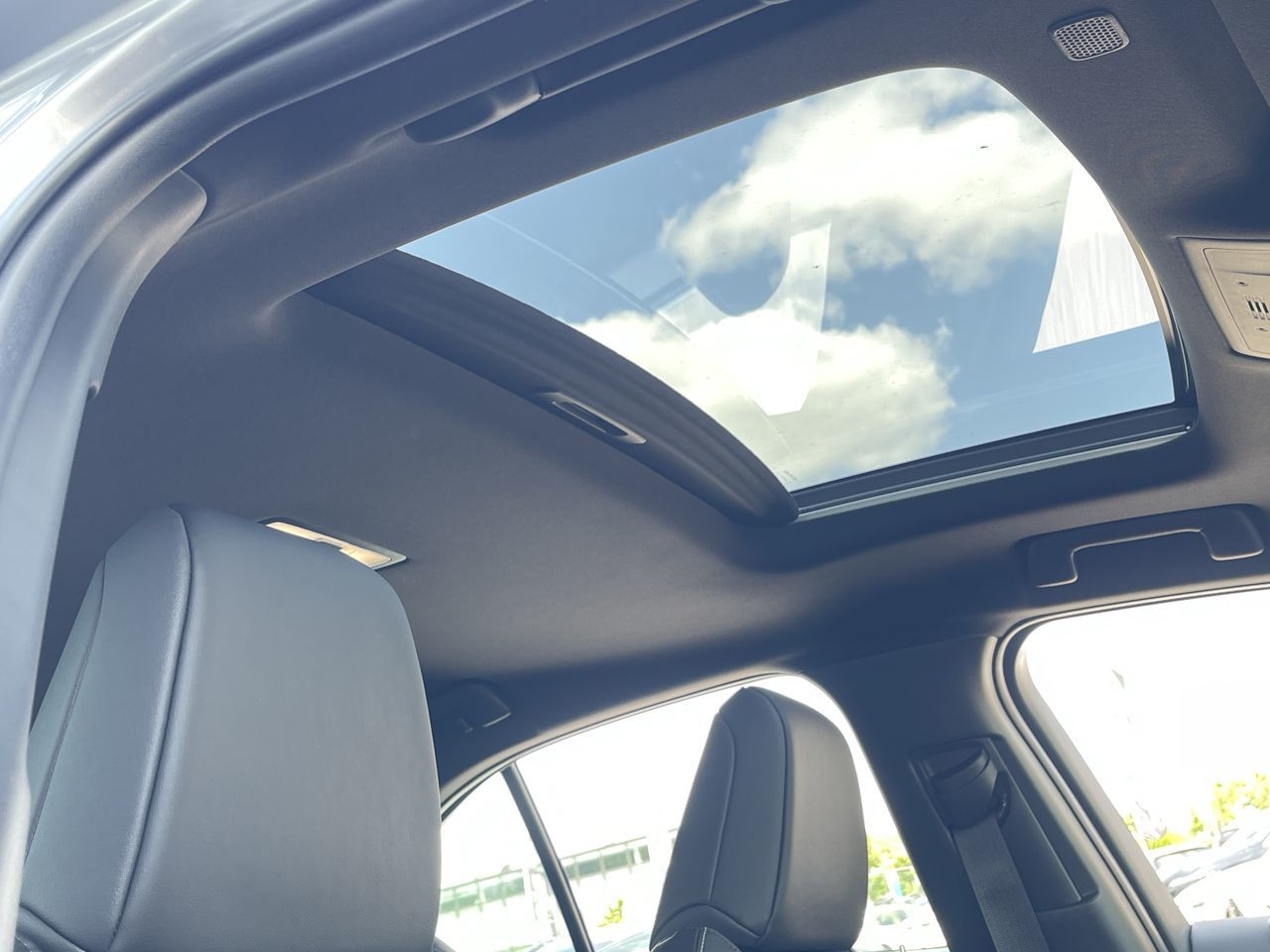 Lexus UX  2025 à Laval, Québec
