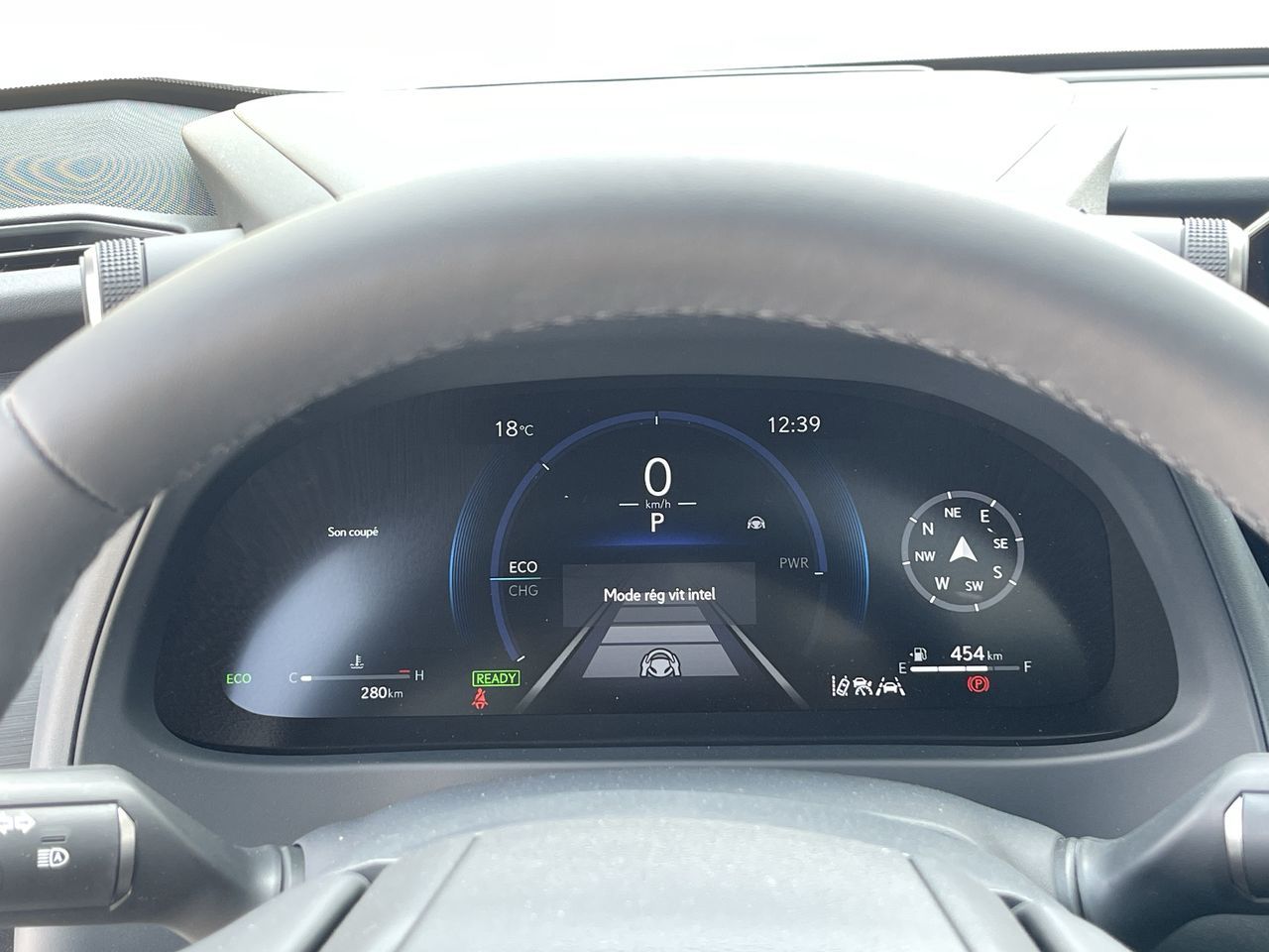 Lexus UX  2025 à Laval, Québec