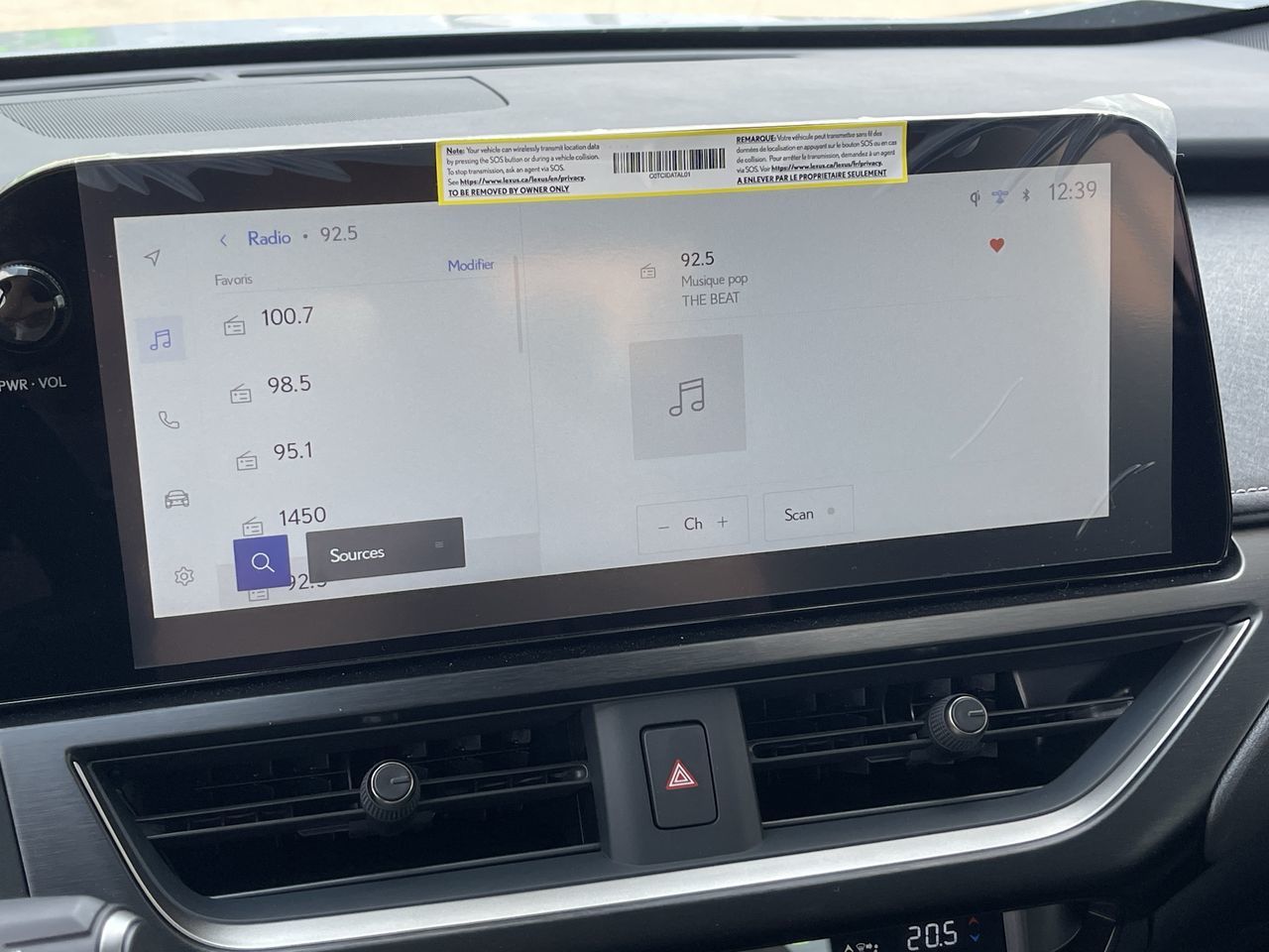 Lexus UX  2025 à Laval, Québec