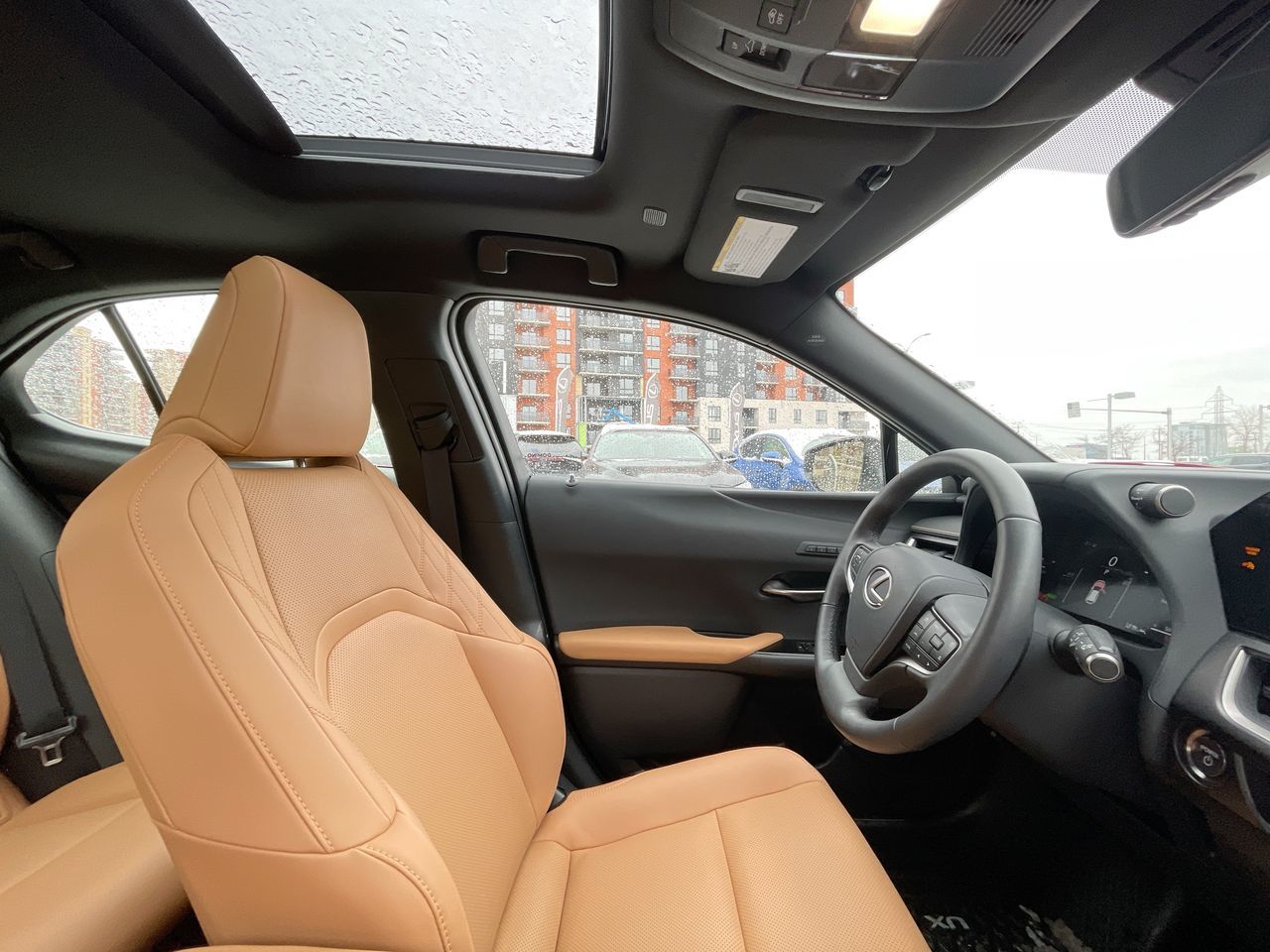 Lexus UX  2025 à Laval, Québec