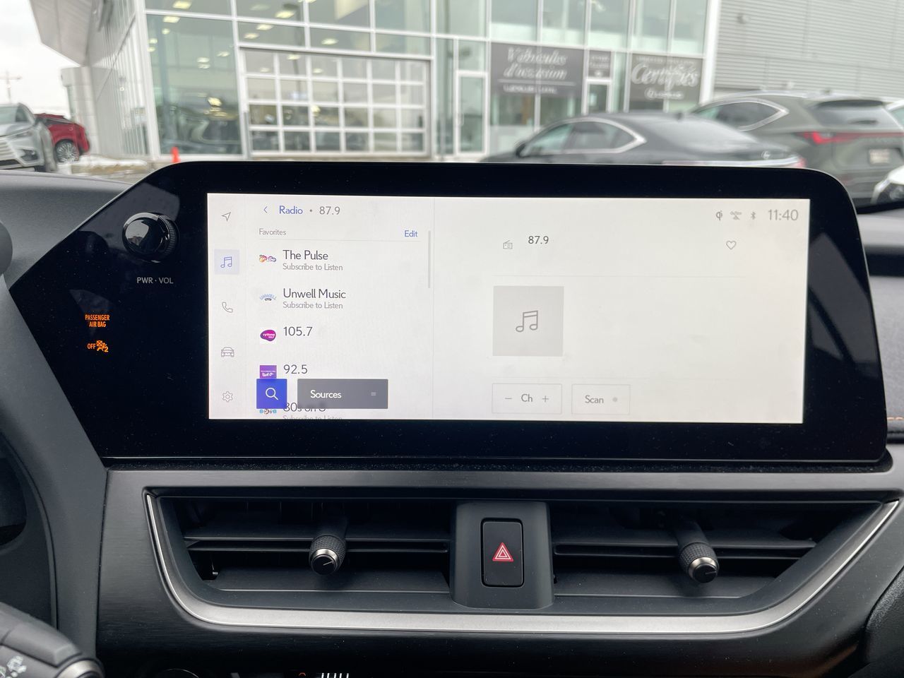 Lexus UX  2025 à Laval, Québec