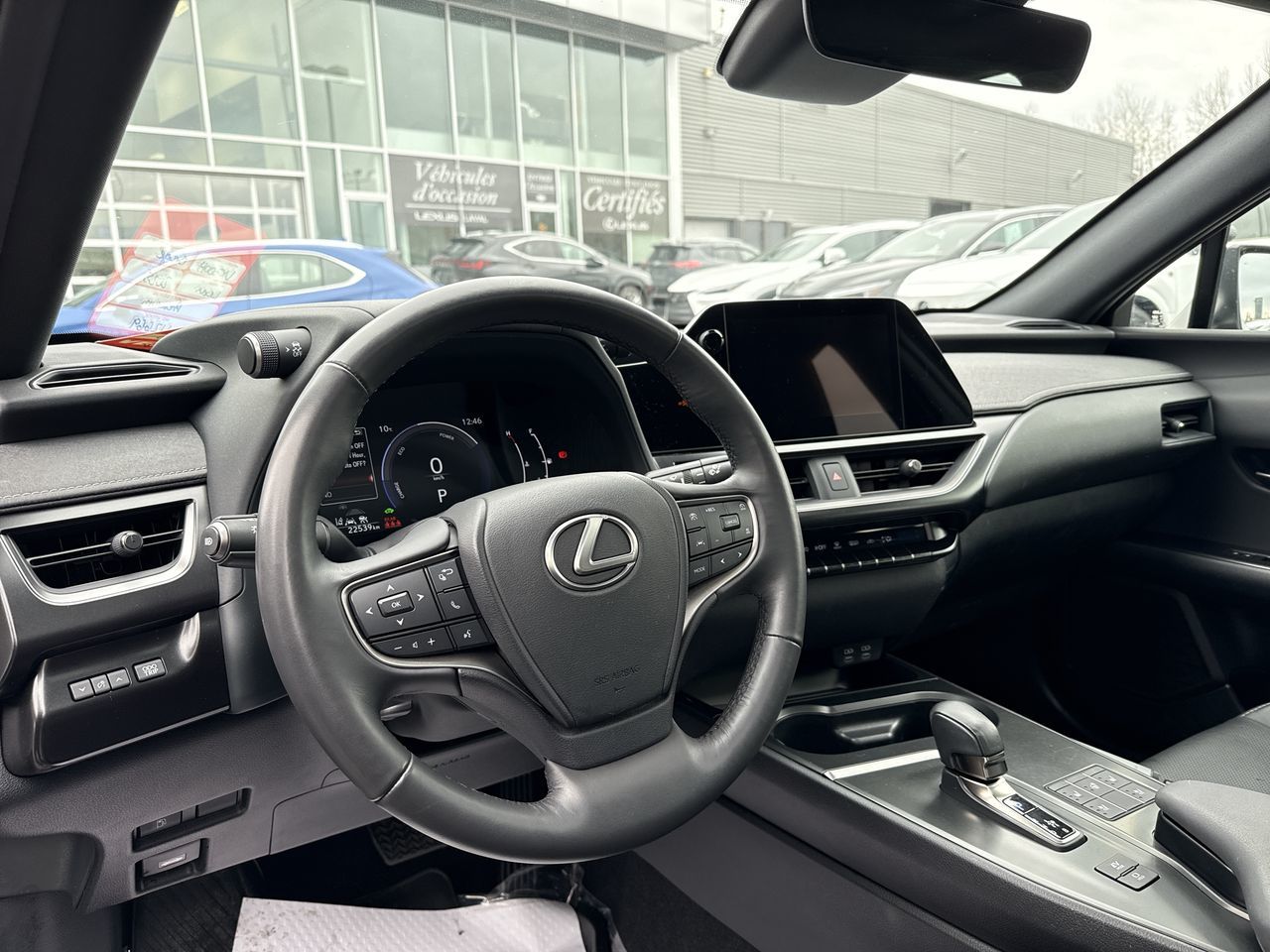 2025 Lexus UX