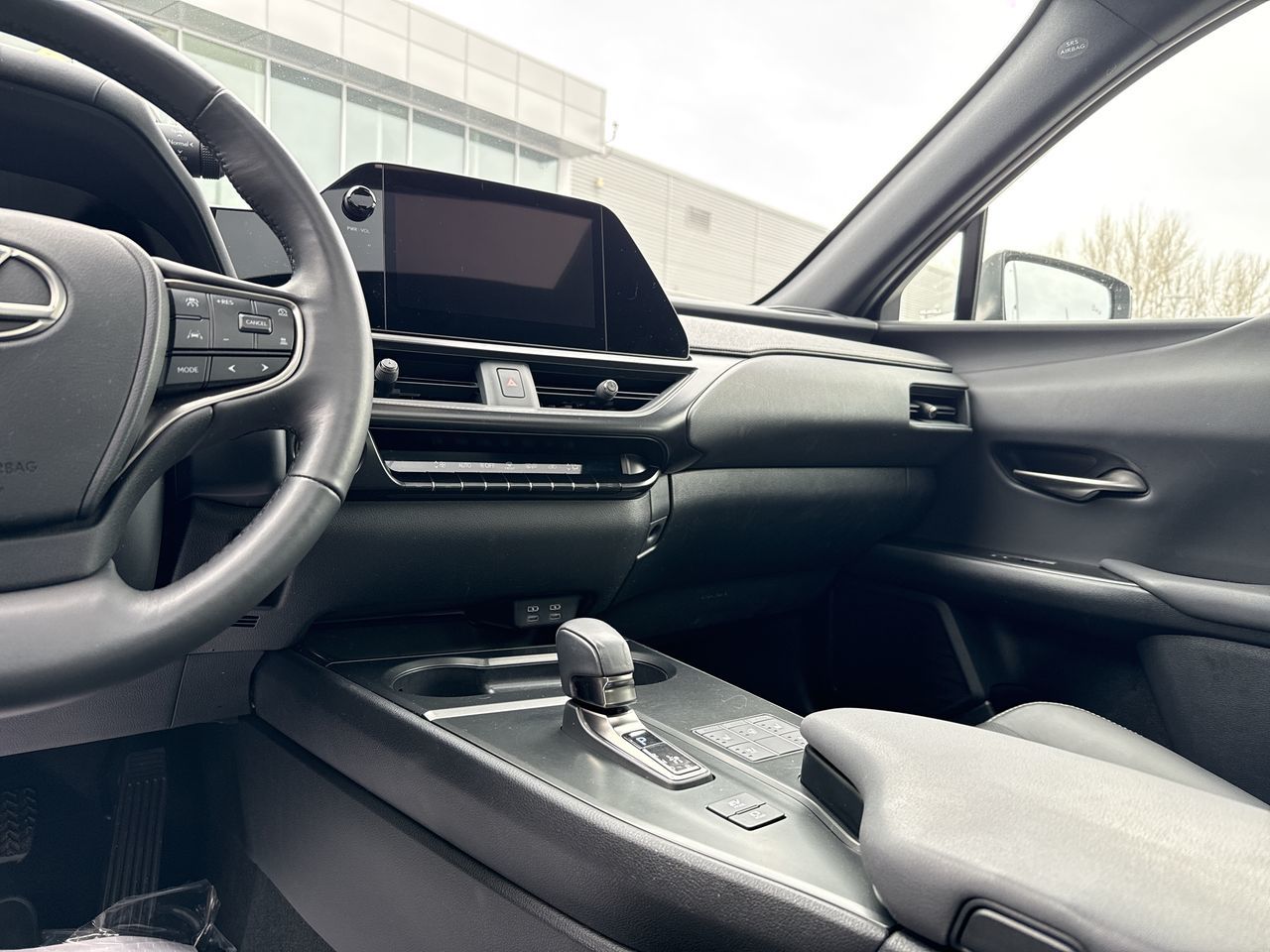2025 Lexus UX