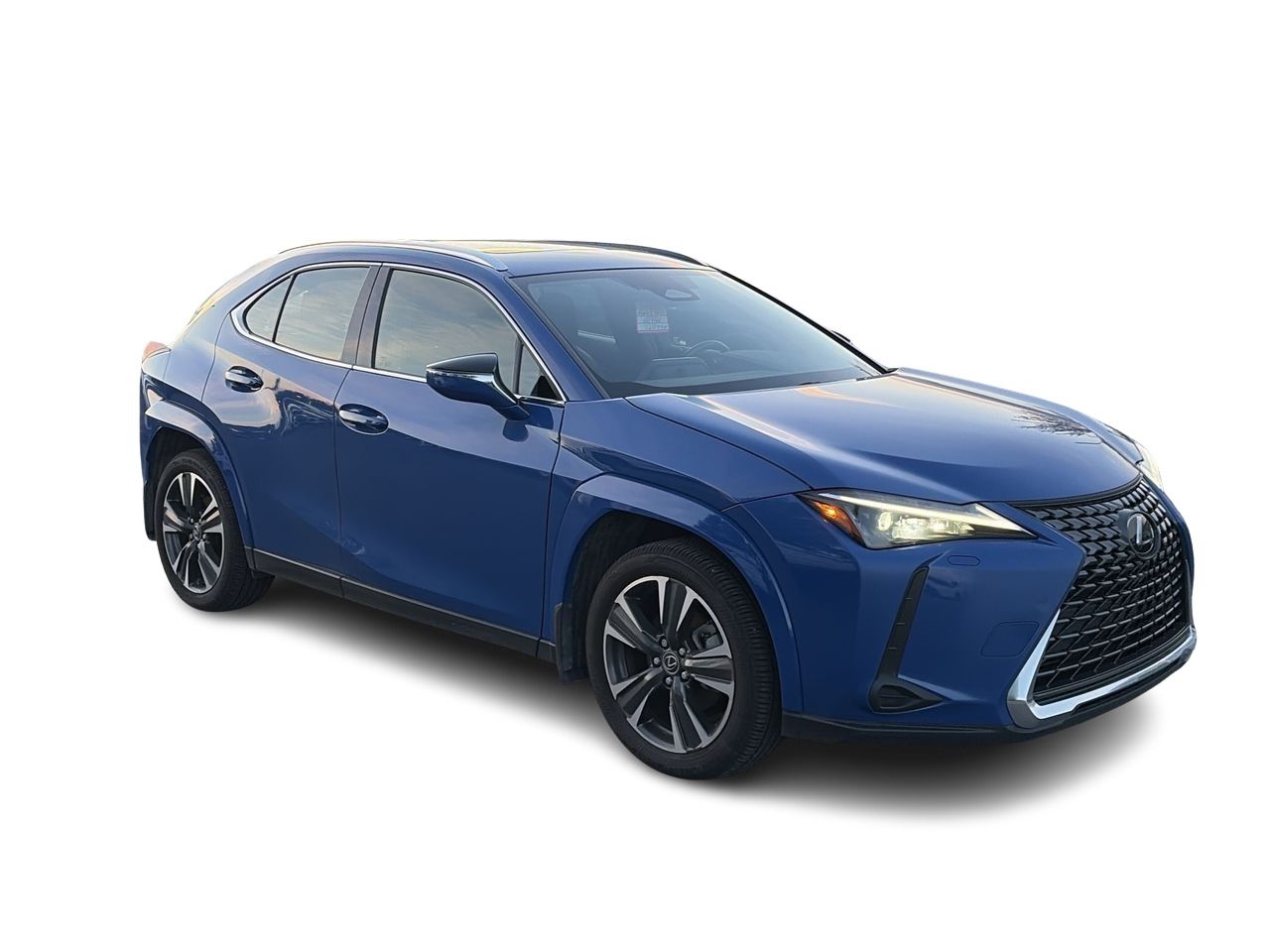 Lexus UX  2025
