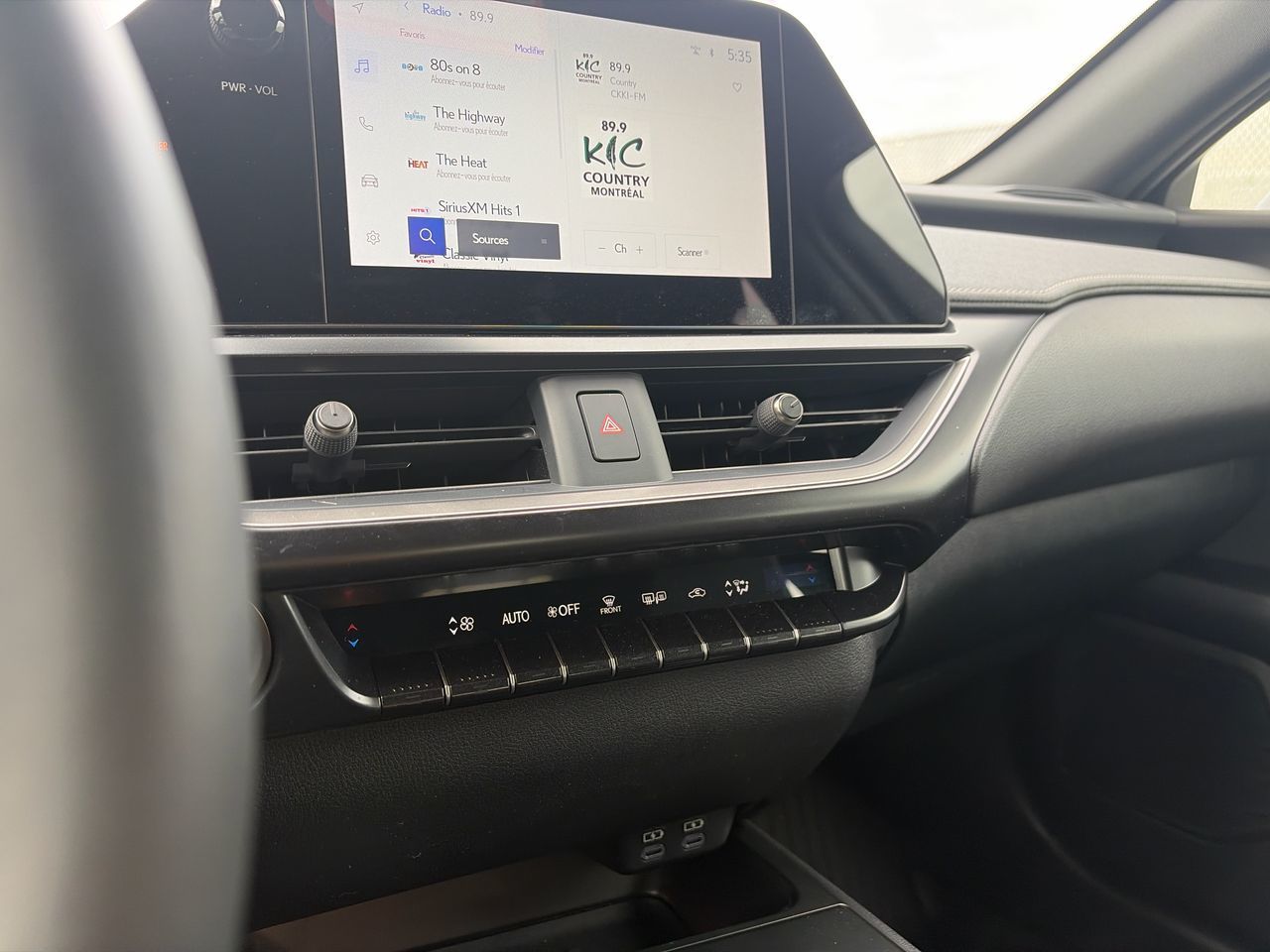 Lexus UX  2026 à Laval, Québec