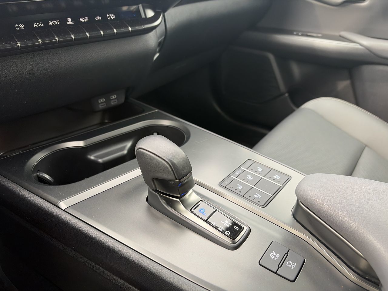 Lexus UX  2026 à Laval, Québec