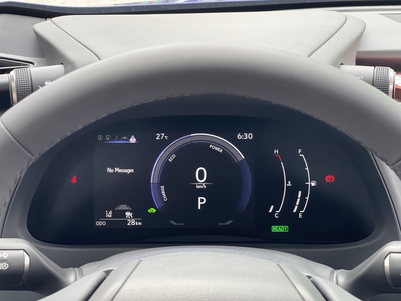 2025 Lexus UXH in Laval, Quebec