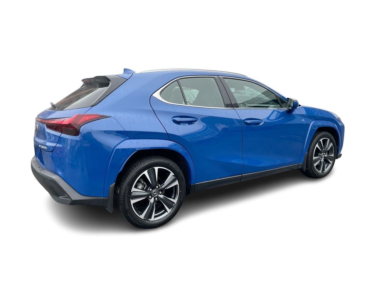 Lexus UXH  2025