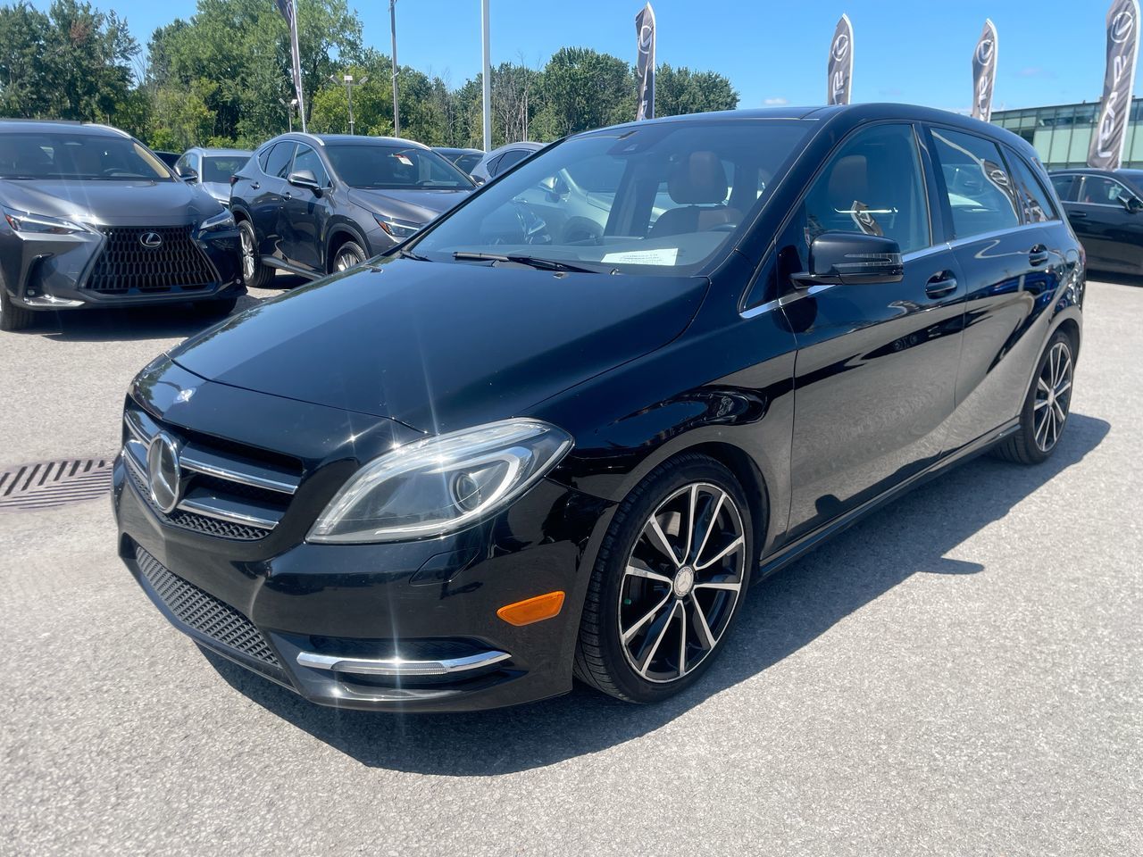 Mercedes-Benz B-Class  2013 à Laval, Québec