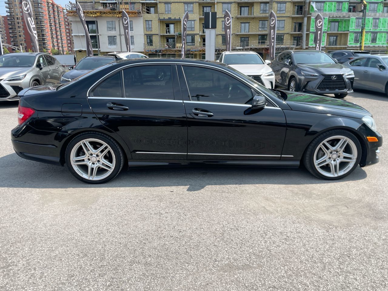 Mercedes-Benz C-Class  2014 à Laval, Québec
