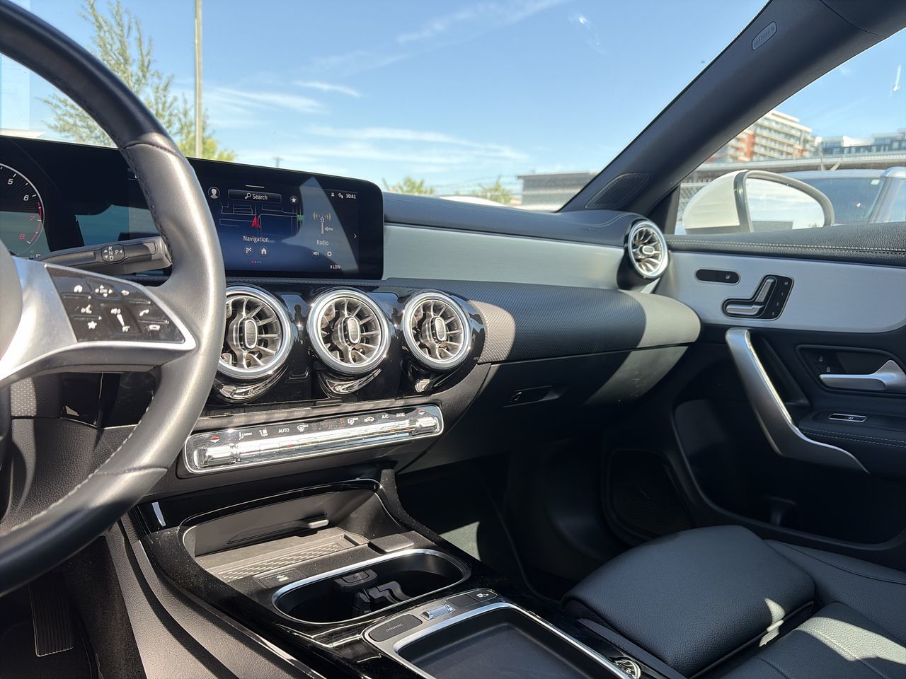 2025 Mercedes-Benz CLA