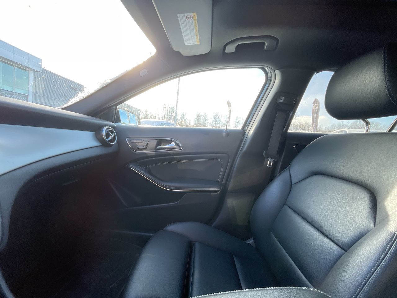 Mercedes-Benz GLA  2016