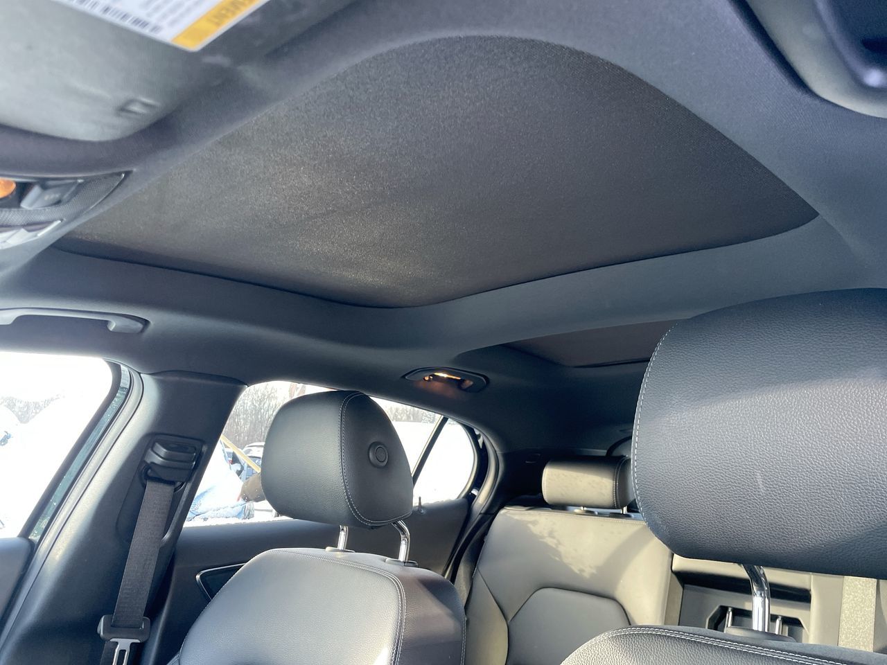 Mercedes-Benz GLA  2016