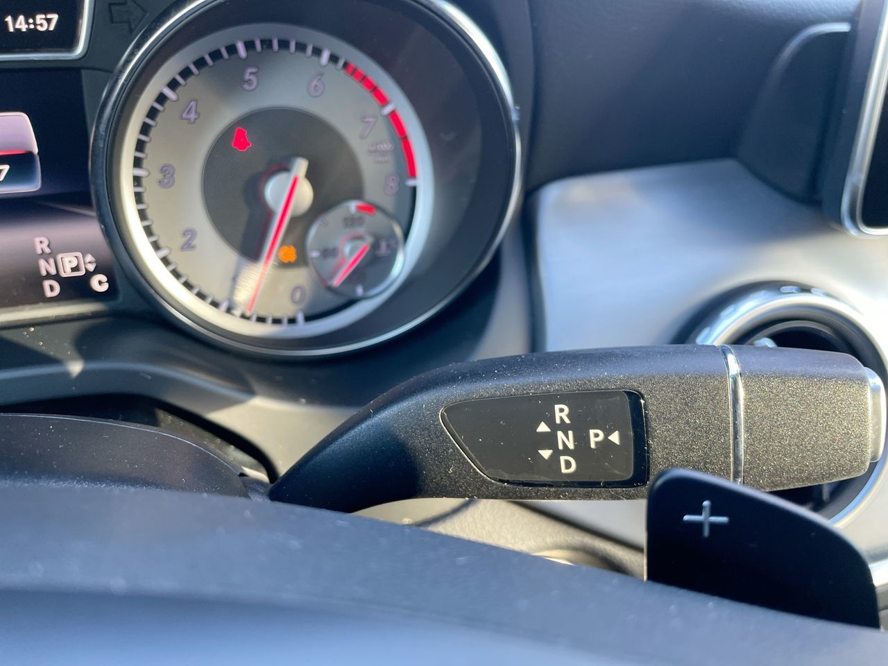 Mercedes-Benz GLA  2016