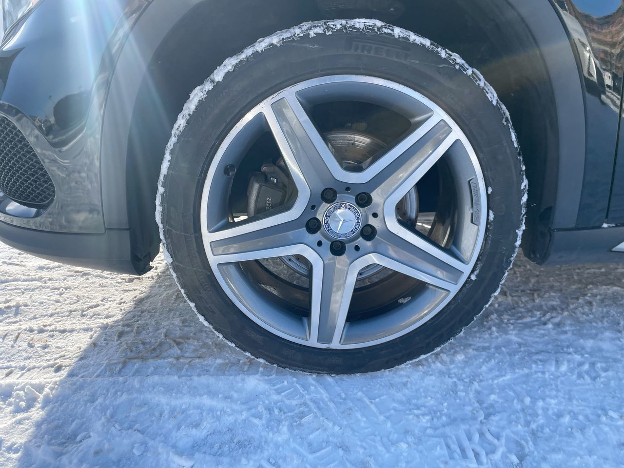 Mercedes-Benz GLA  2016