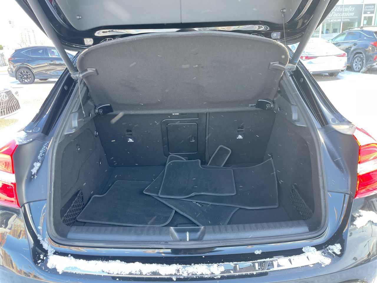 Mercedes-Benz GLA  2016