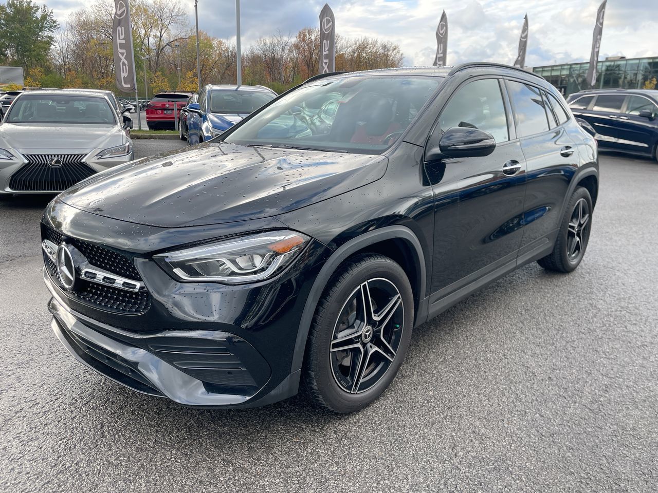 Mercedes-Benz GLA  2023