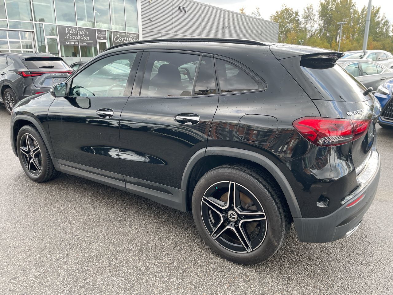 Mercedes-Benz GLA  2023