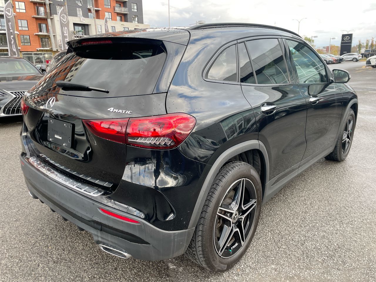 Mercedes-Benz GLA  2023