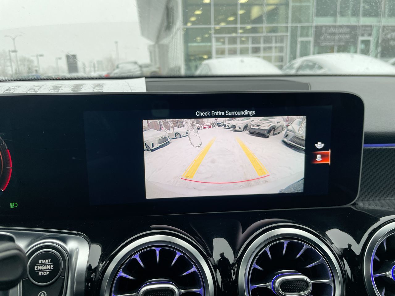 Mercedes-Benz GLB  2020