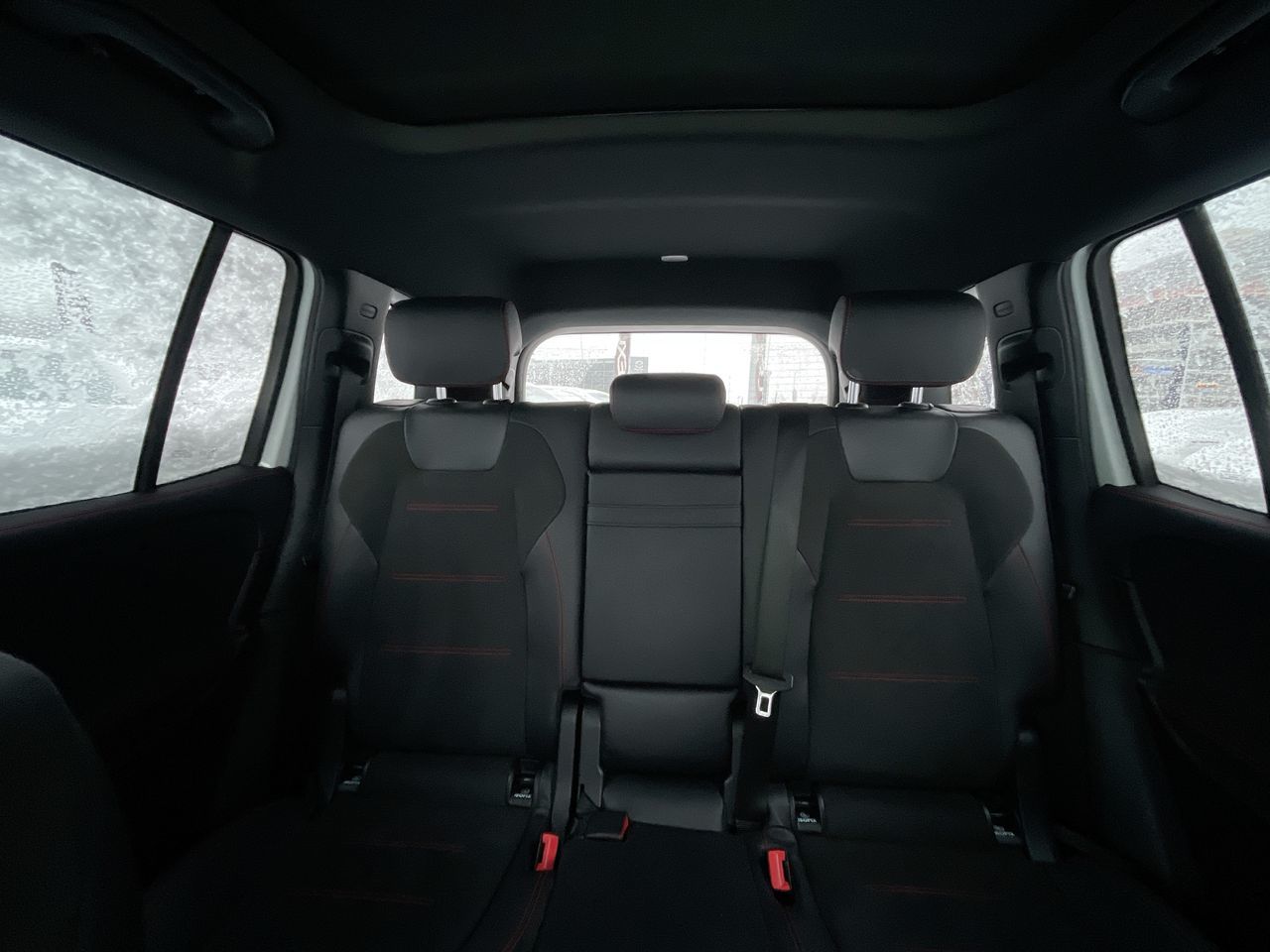 Mercedes-Benz GLB  2020