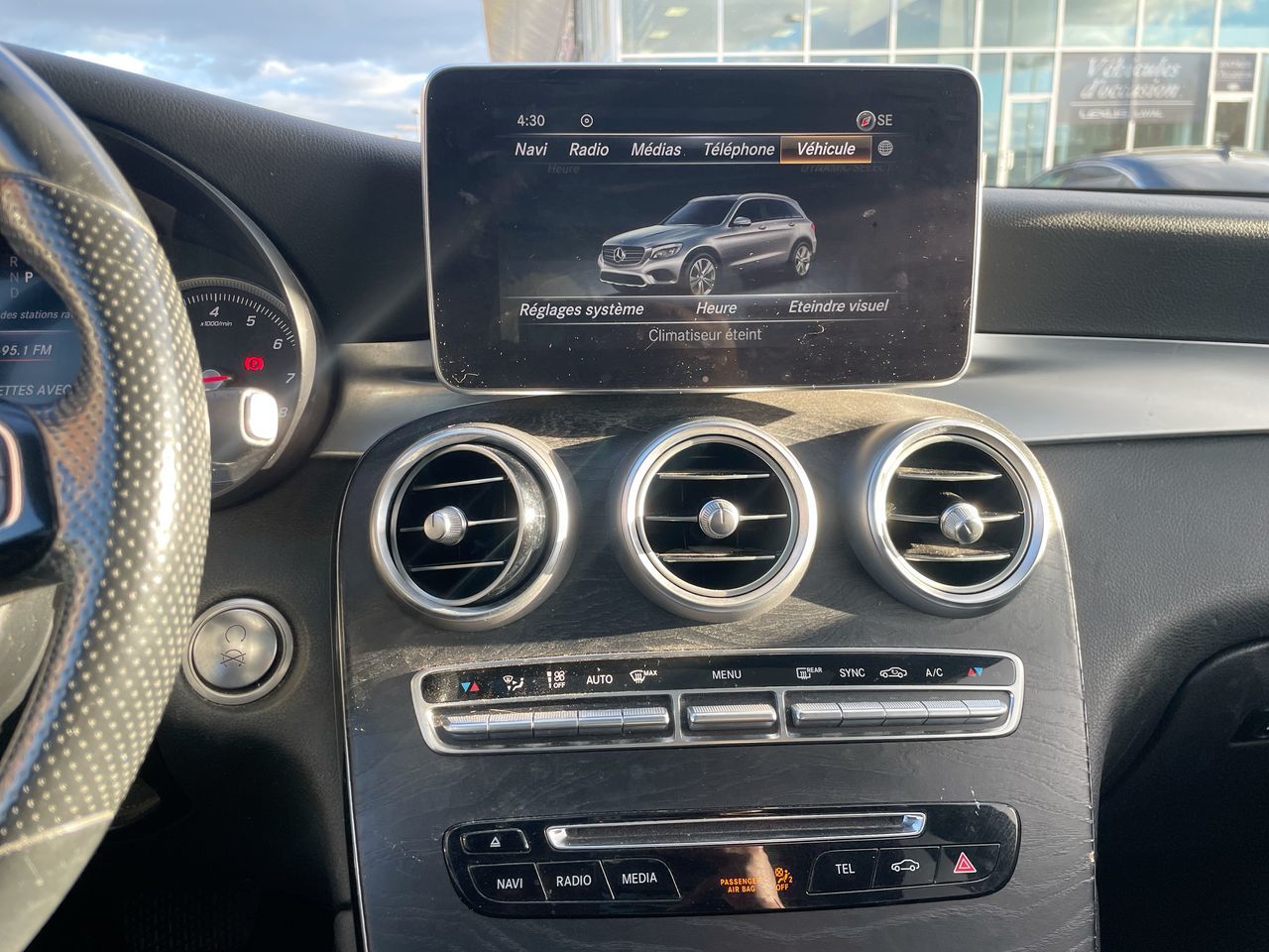 Mercedes-Benz GLC  2016