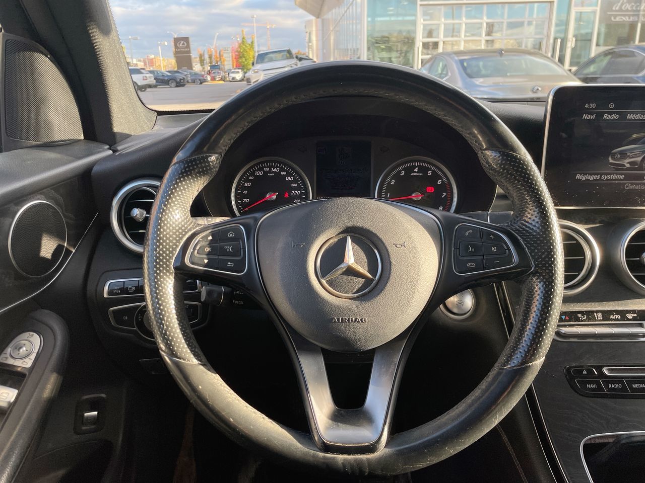 Mercedes-Benz GLC  2016