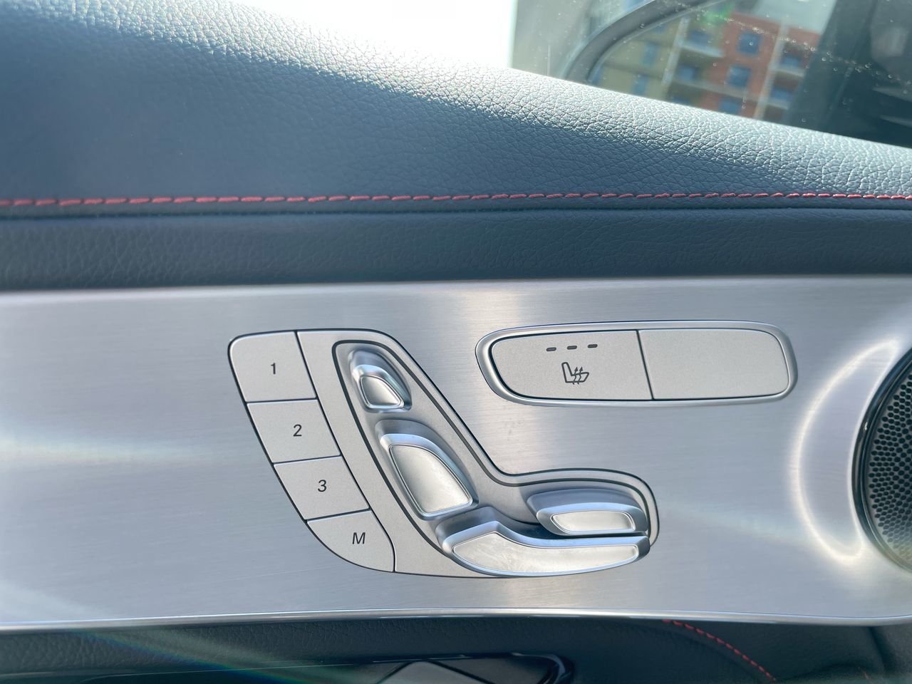 Mercedes-Benz GLC  2023