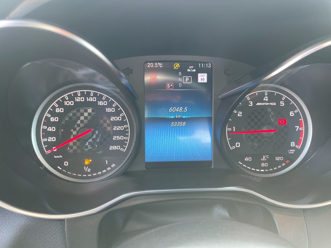 Mercedes-Benz GLC  2023