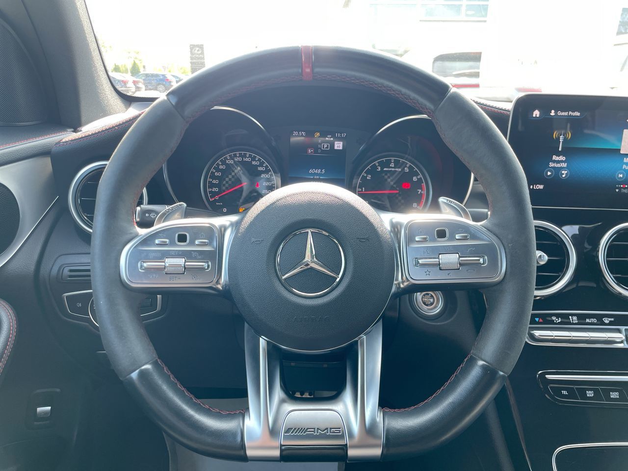 Mercedes-Benz GLC  2023