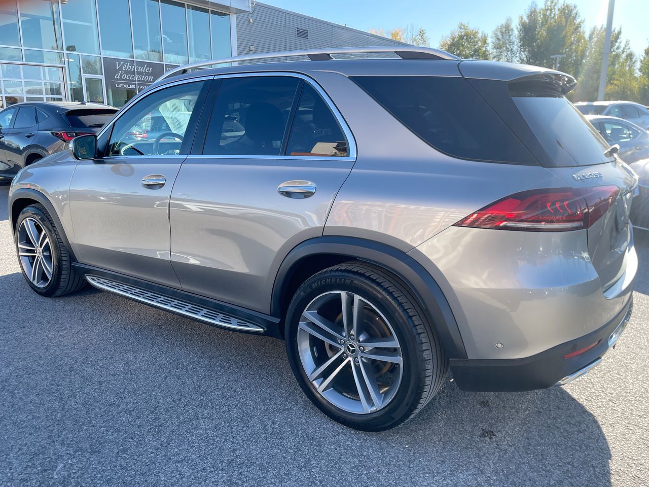 Mercedes-Benz GLE  2021