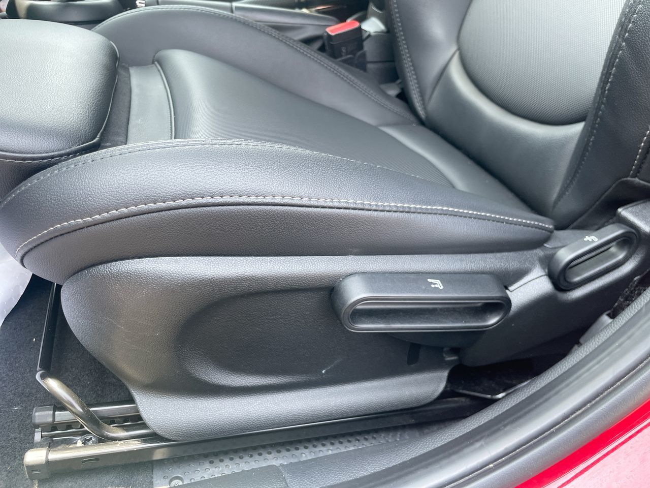 2022 MINI 5 Door in Laval, Quebec