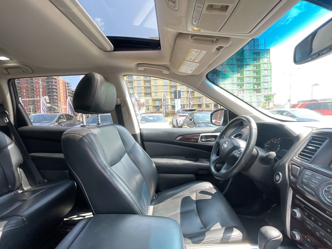 2016 Nissan Pathfinder in Laval, Quebec