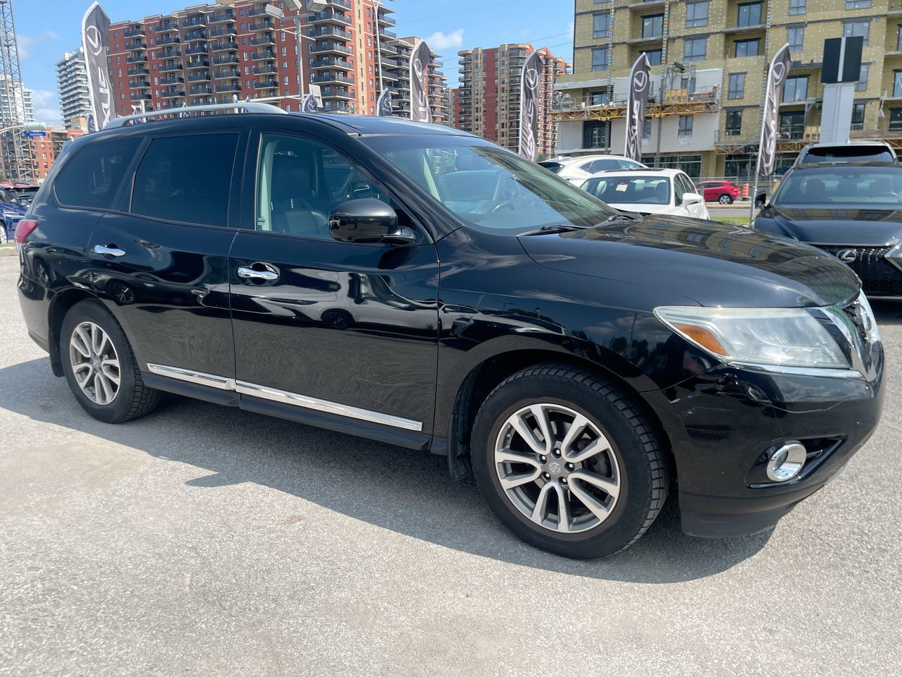 2016 Nissan Pathfinder in Laval, Quebec