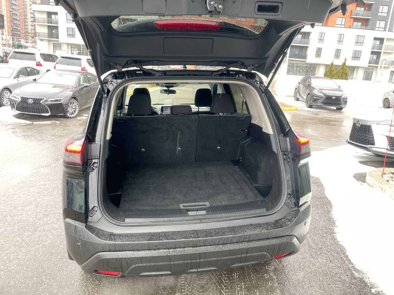 2021 Nissan Rogue in Laval, Quebec