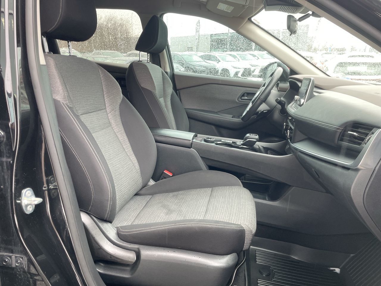 2021 Nissan Rogue in Laval, Quebec