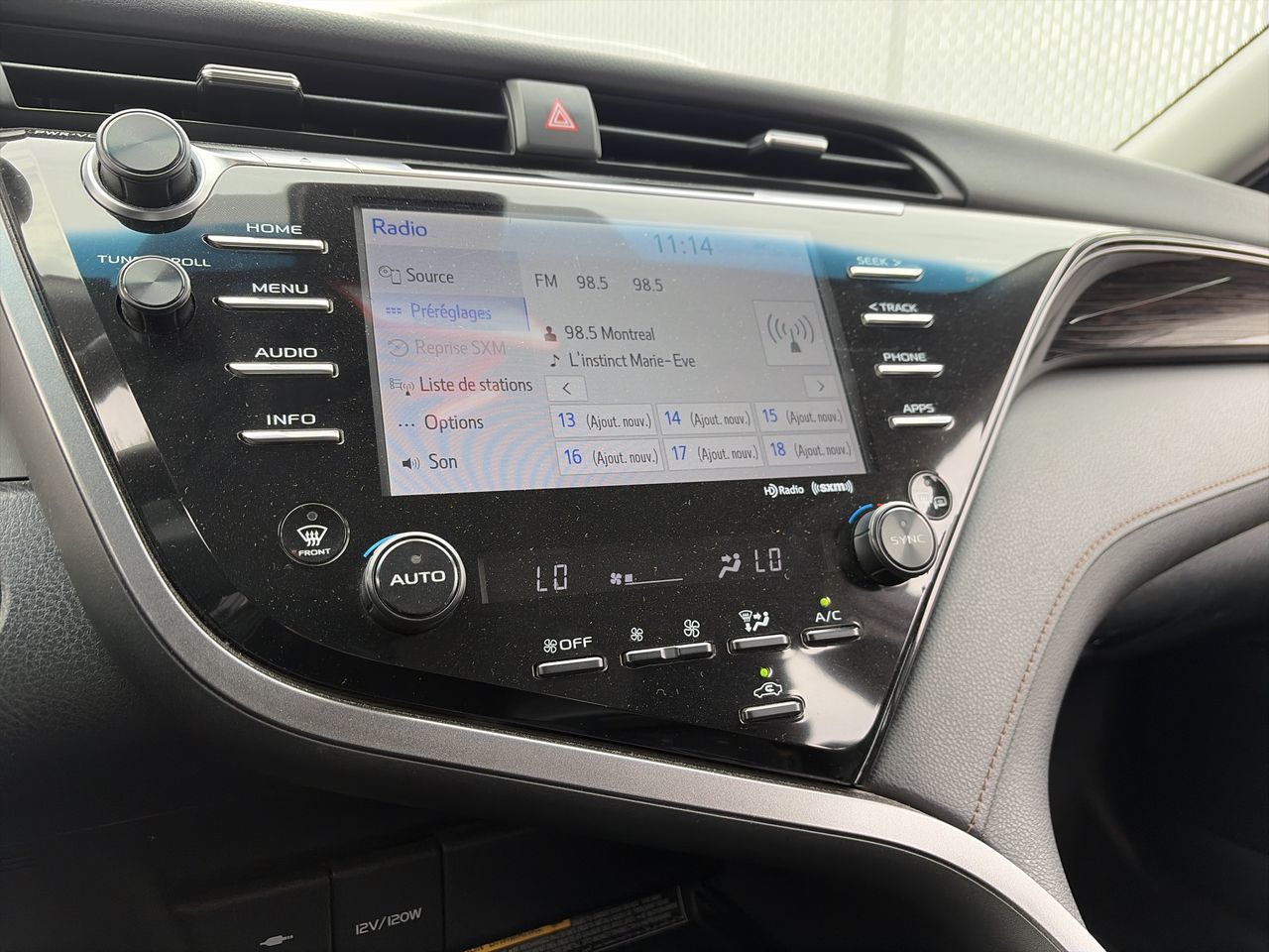 Toyota Camry  2018 à Laval, Québec