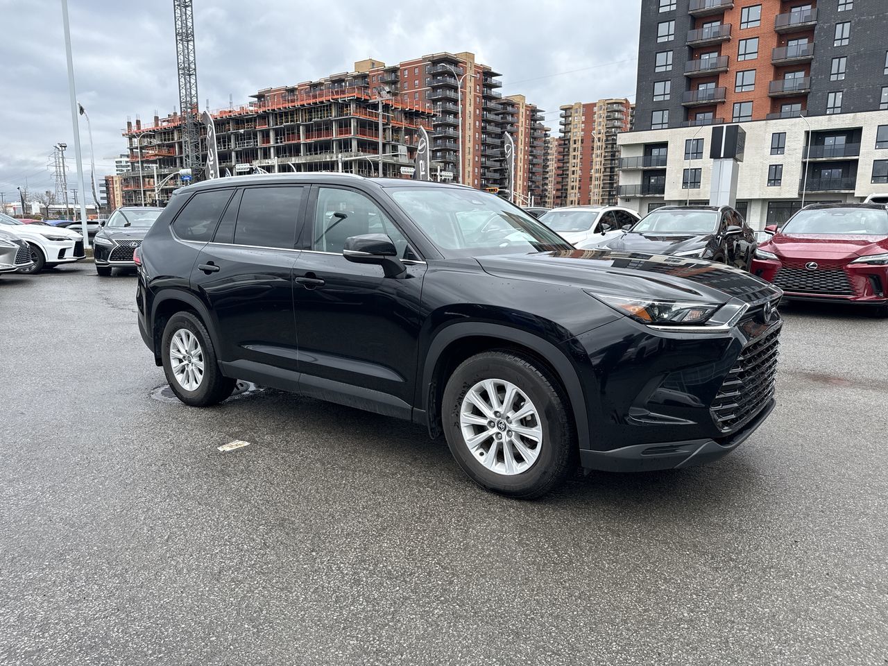 Toyota GRAND HIGHLANDER HYBRID  2024 à Laval, Québec