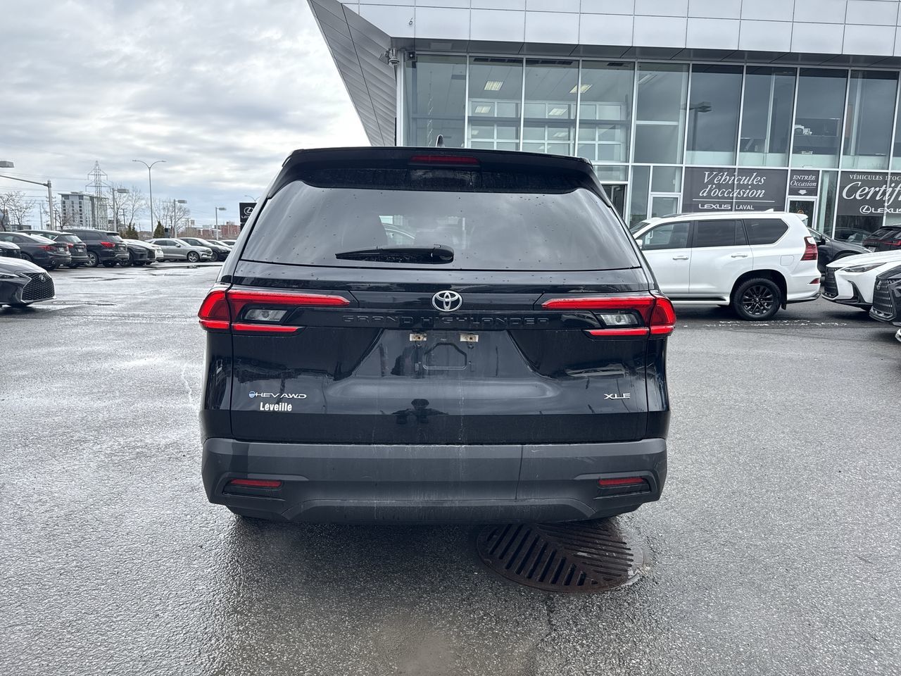 Toyota GRAND HIGHLANDER HYBRID  2024 à Laval, Québec