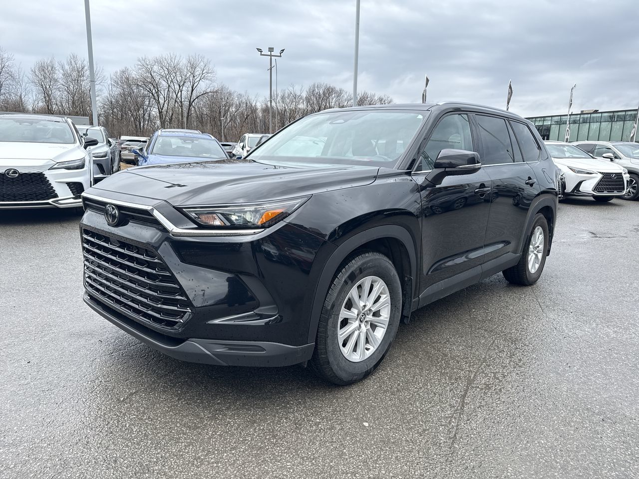 Toyota GRAND HIGHLANDER HYBRID  2024 à Laval, Québec