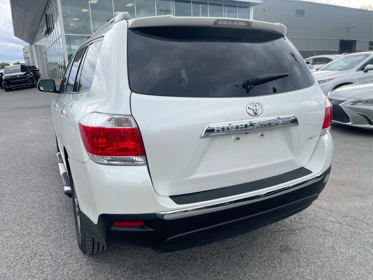 Toyota Highlander  2012