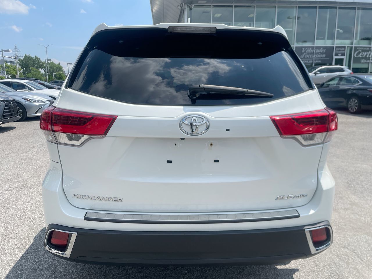 2019 Toyota Highlander in Laval, Quebec