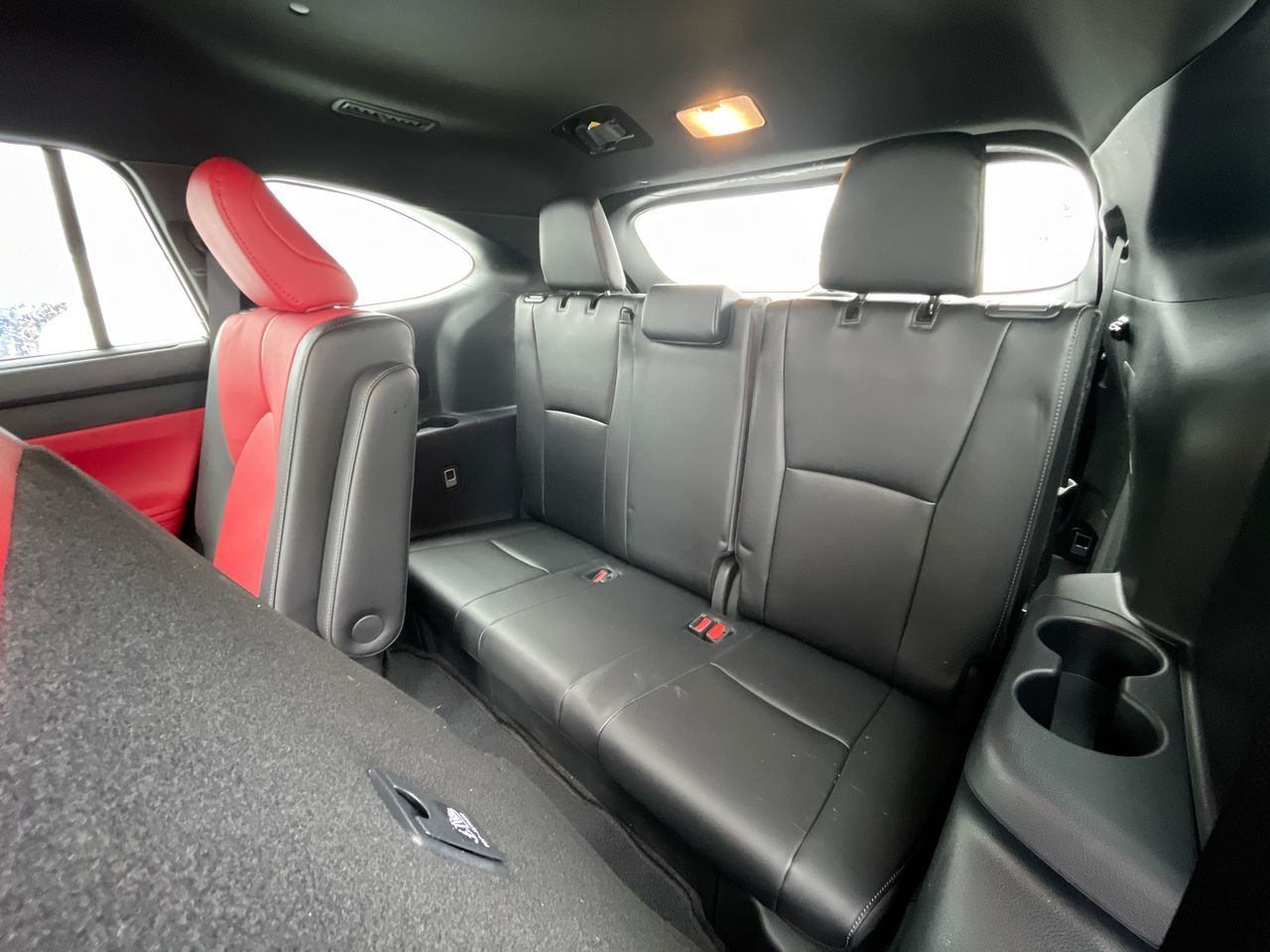 Toyota Highlander  2024