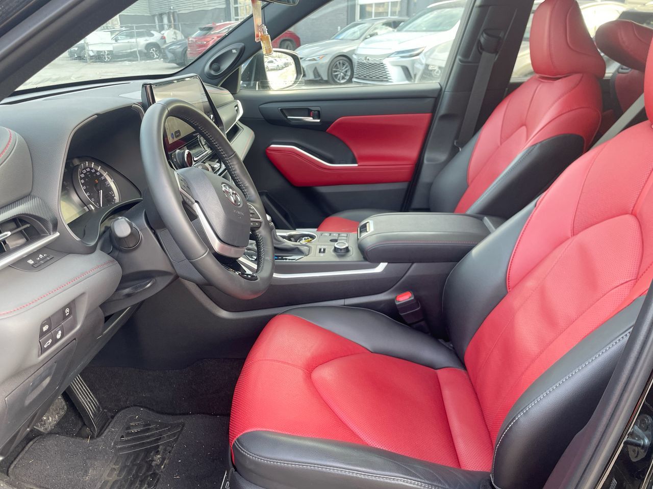 Toyota Highlander  2024